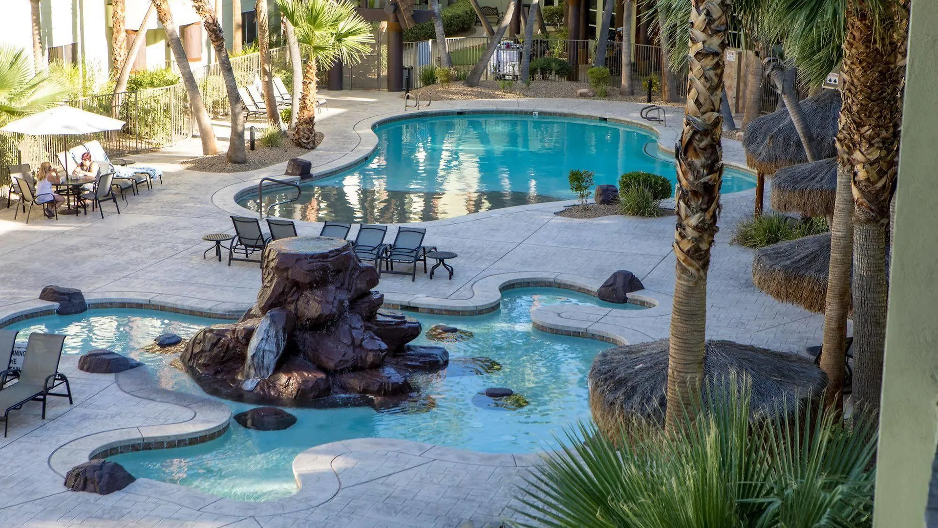 Tahiti All-Suite Resort Las Vegas
